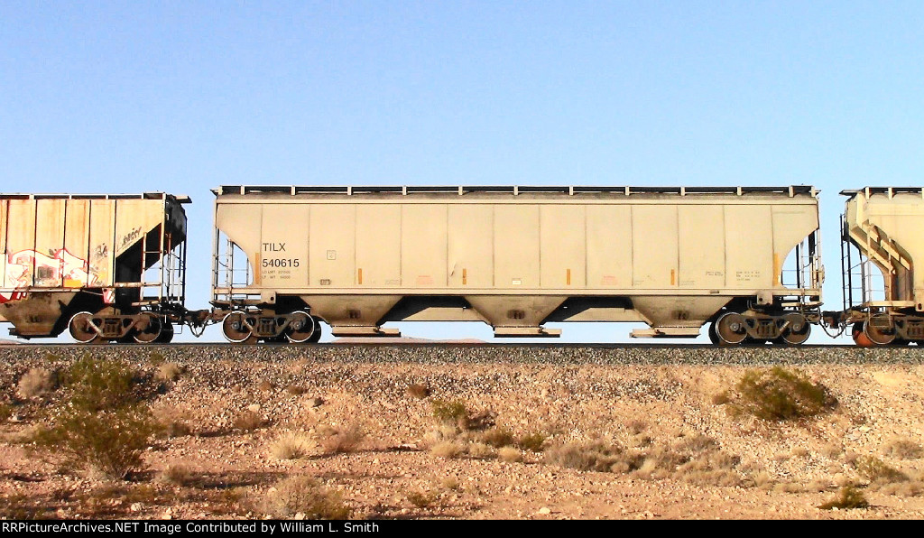 EB Manifest Frt at Erie NV W-Pshr -59